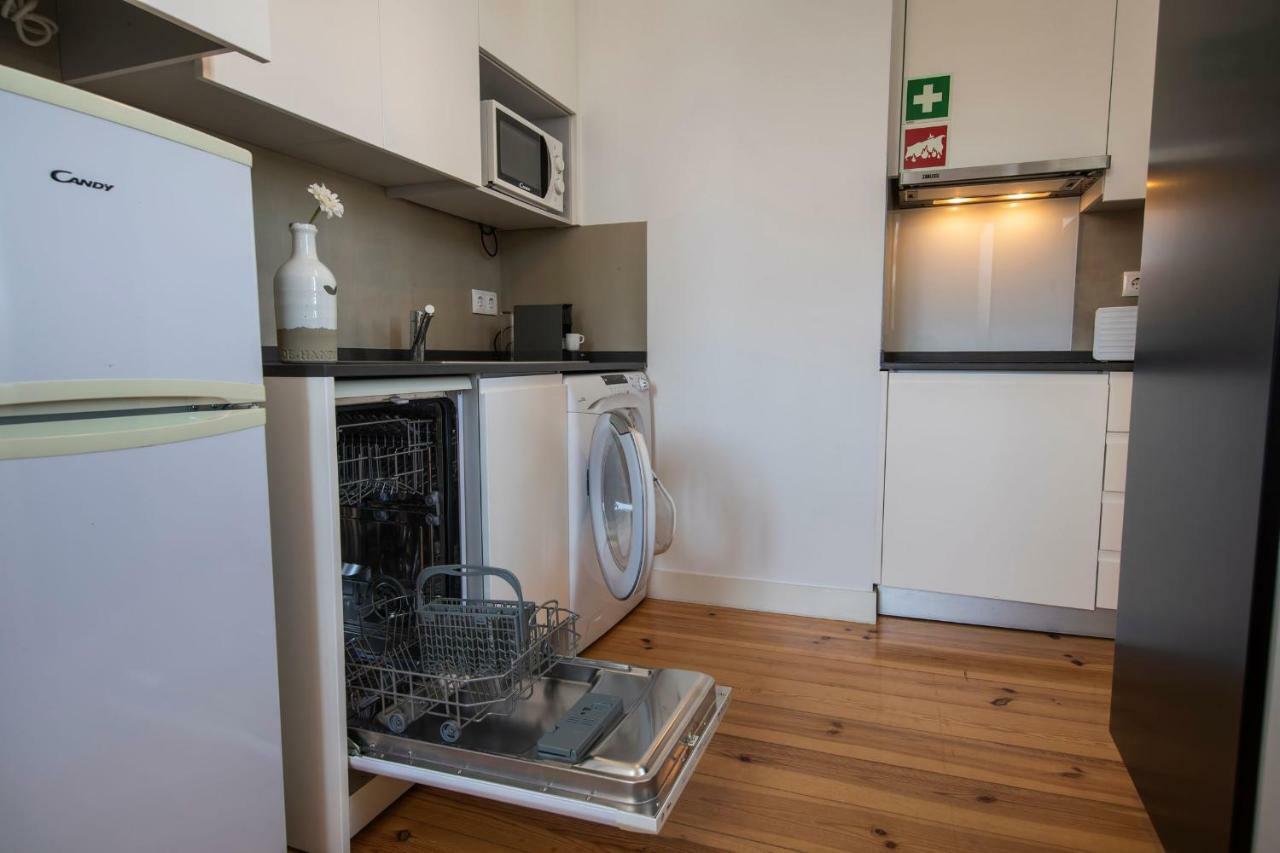 LovelyStay - Sunny Santa Catarina I Lisbon Bagian luar foto